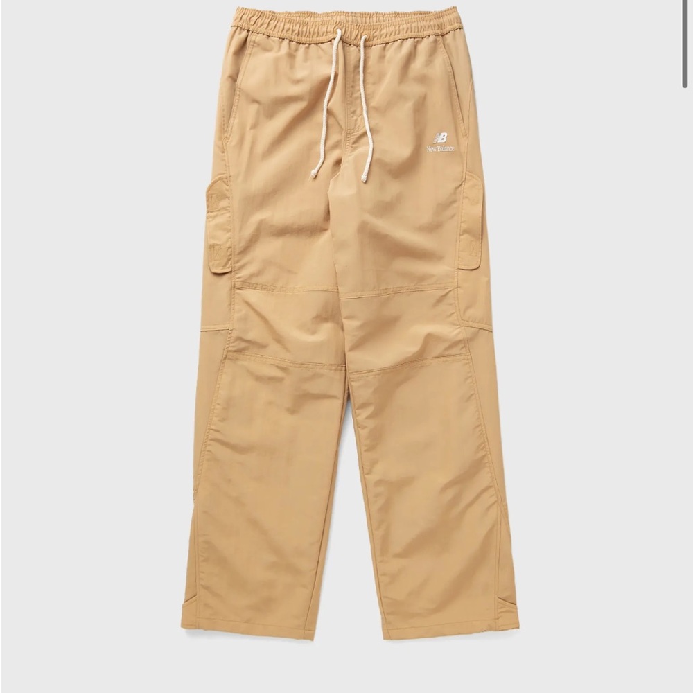 New Balance Men’s Tech Pants Cargo  Size M Made In USA New with Tags Tan New